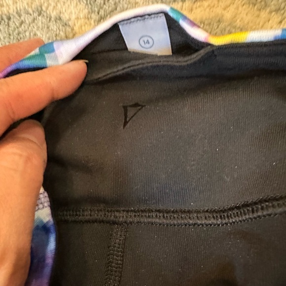 Ivivva lot for 12-14 tween girls - Picture 10 of 16